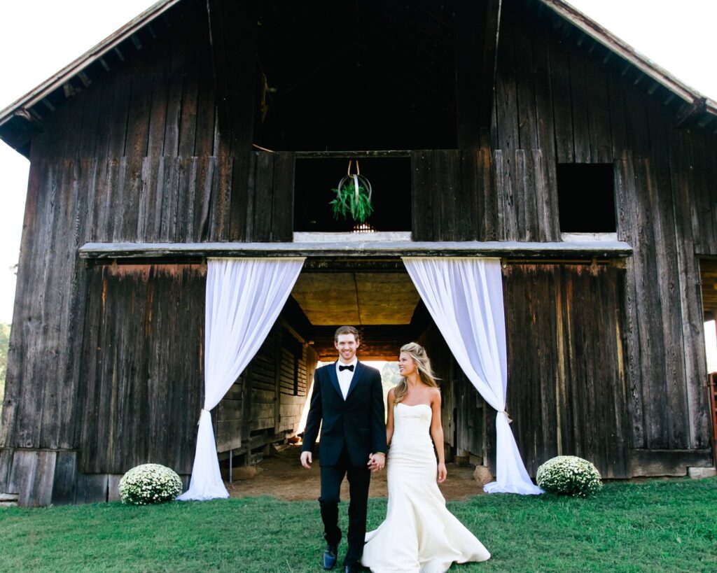 Barn Wedding, Tennessee Wedding, Tennessee Bride, Farm Wedding, Rustic Wedding, Wedding Venue, Cedar Hill, Country Wedding, Vintage Wedding, Elegant, Decor, Reception, Ceremony, Bride, Groom, Wedding Dress, Wedding Planning, Southern Wedding, Southern Bride, Wedding Ring, Engaged, Engagement Party, Rehearsal Dinner