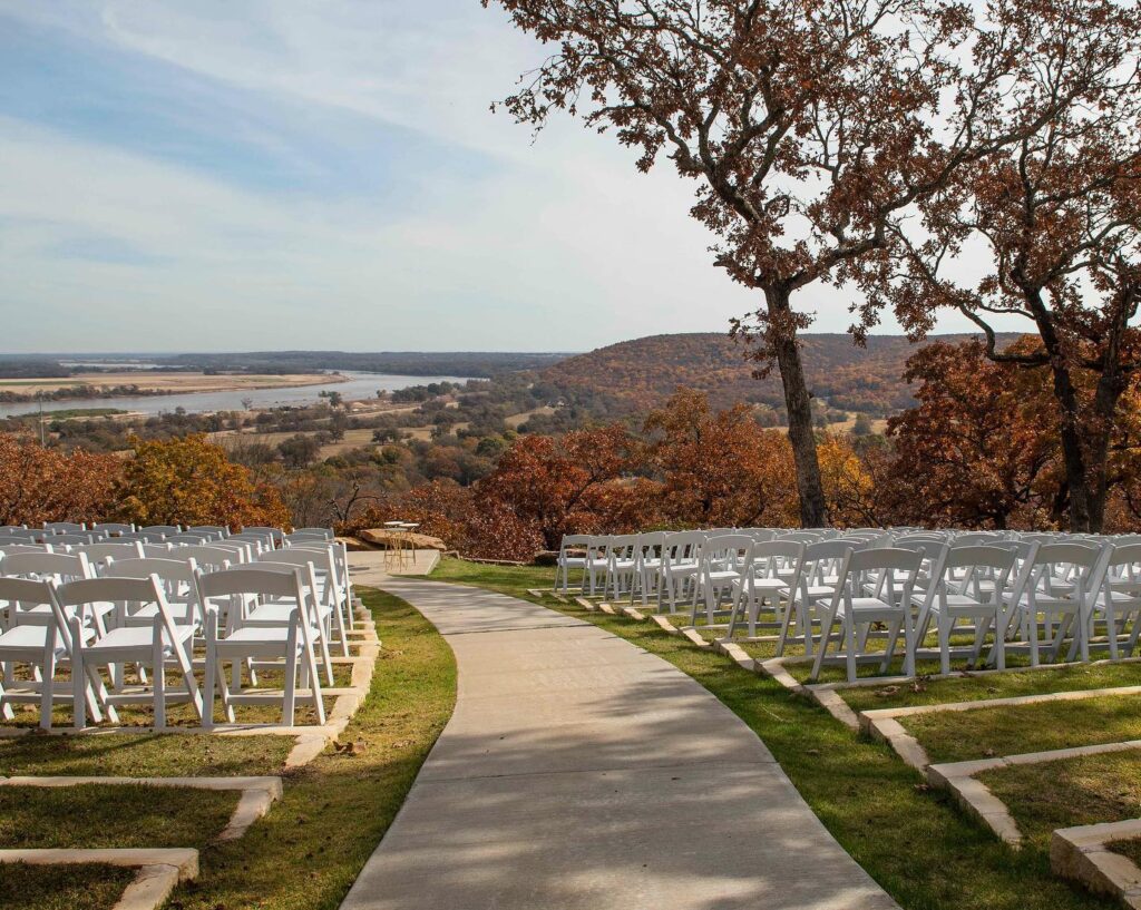 Wedding Venue, Wedding View, Outdoor Wedding, Dream Wedding, River, Farm Wedding, Barn Wedding, Rustic Wedding Venue, Rustic Wedding, Luxury Wedding Venue, Oklahoma Wedding, Tulsa Wedding, Tulsa, Oklahoma, Bride, Groom, Venue, Reception, Banquet, Hall, Ballroom, Ceremony, Wedding Planning, Wedding Photography, Wedding Dress, Tuxedo, Bridesmaid, Mother of the Bride, Father of the bride, Farm, Barn, Ranch, Cowboy, Vintage