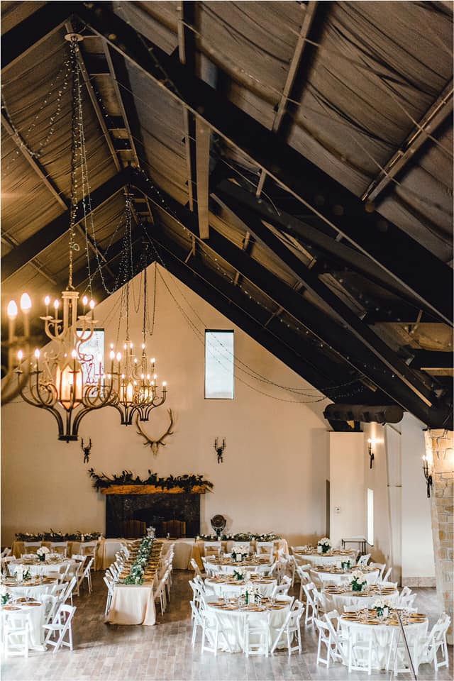 Wedding Venue Owner, Houston Texas Wedding Venue, Houston, Texas, Wedding, Venue, Farm Wedding, Barn Wedding, Rustic Wedding, Country Wedding, Texas Bride, Texas Groom, Cowboy Wedding, Boots wedding, Cowboy, Vintage, Rustic, Wedding Dress, Wedding Planning, Wedding Ranch