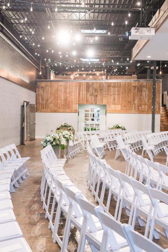 Wedding Venue, Columbus, Ohio, Wedding Site, Ceremony, reception, wedding day, wedding planning, Ohio Bride, Ohio Wedding, Columbus Wedding, Columbus Bride, Rustic, City, Modern, Wedding Planning, Wedding Photography