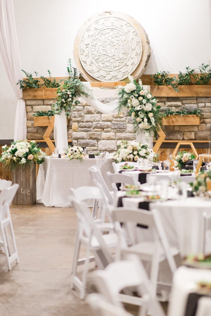 Wedding Venue, Columbus, Ohio, Wedding Site, Ceremony, reception, wedding day, wedding planning, Ohio Bride, Ohio Wedding, Columbus Wedding, Columbus Bride, Rustic, City, Modern, Wedding Planning, Wedding Photography, ballroom, reception, banquet