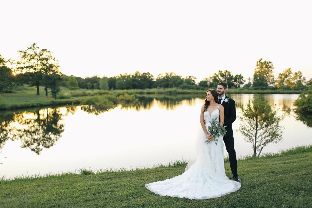 Wedding Venue, Wedding View, Outdoor Wedding, Dream Wedding, River, Farm Wedding, Barn Wedding, Rustic Wedding Venue, Rustic Wedding, Luxury Wedding Venue, Oklahoma Wedding, Tulsa Wedding, Tulsa, Oklahoma, Bride, Groom, Venue, Reception, Banquet, Hall, Ballroom, Ceremony, Wedding Planning, Wedding Photography, Wedding Dress, Tuxedo, Bridesmaid, Mother of the Bride, Father of the bride, Farm, Barn, Ranch, Cowboy, Vintage