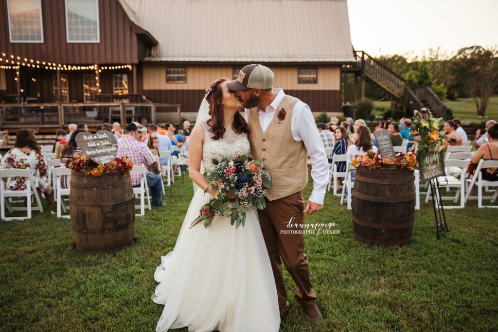 Tennessee Wedding Venue, Culleoka Tennessee, Tennessee Bride, Tennessee Wedding Farm, Wedding barn, Barn, Rustic, Vintage, Barn Wedding, Bride, Groom, Wedding Venue Tour, Wedding Venue Search, Wedding Planning, Wedding Reception, Barn Reception, Outdoor Rececption, Wedding Dress, Wedding Photography