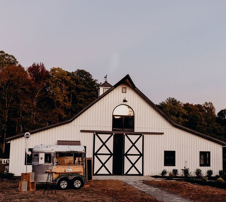 Wedding Venue, Barn Venue, Wedding Barn. Wedding Farm, Georgia Wedding Venue, Georgia, Georgia Bride, Georgia Engaged, Bride, Groom, Wedding, Reception, Rustic, vintage, modern, luxury, ceremony, outdoor, garden, engaged, wedding dress, wedding photography, wedding day, wedding planning, wedding decor, bachelor, bachelorette, bridal show, bridal shower, wedding open house, wedding estate, wedding mansion, country wedding, luxury barn, wedding flowers, wedding planning