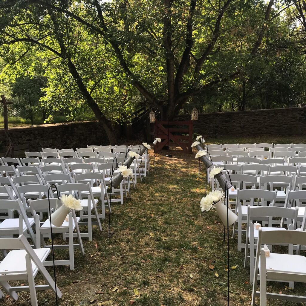 Winding Creek Farm, Wedding Venue, Leesburg Wedding, Loudoun Country, Rustin Wedding, Barn Wedding, Virginia Wedding, Country Wedding, Washington DC Wedding, DIY Wedding, Wedding Day, Wedding Planner, Wedding Venue, Venue Owner, Farm, Barn, Bride, Groom, Couple