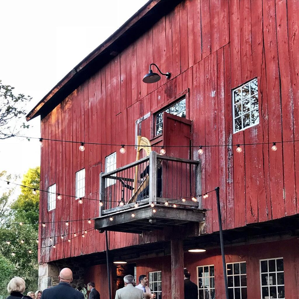 Winding Creek Farm, Wedding Venue, Leesburg Wedding, Loudoun Country, Rustin Wedding, Barn Wedding, Virginia Wedding, Country Wedding, Washington DC Wedding, DIY Wedding, Wedding Day, Wedding Planner, Wedding Venue, Venue Owner, Farm, Barn, Bride, Groom, Couple