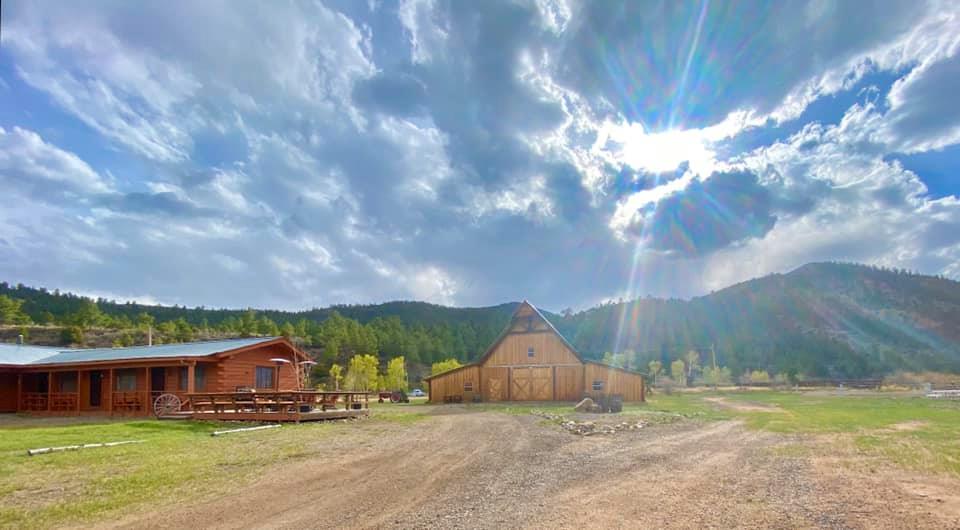 Colorado Wedding Venue for sale, wedding venue for sale, how to start a wedding venue, wedding venue, colorado wedding, colorado ranch wedding, barn wedding, country wedding, midwest wedding, colorado ranch, wedding ceremony, wedding reception, mountain views, mountain weddings