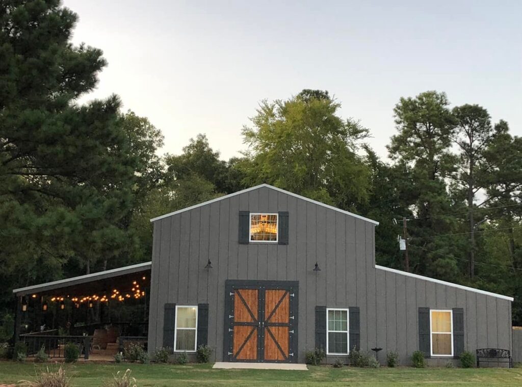 Texas Wedding Venue For Sale, Wedding Venue For Sale, Jacksonville Texas, Dallas Texas, Tyler Texas, Barn Wedding Venue For Sale, Wedding Business For Sale, Wedding Venue Buyer, Wedding Venue Seller, Wedding Venue Sale, Wedding Venue Investment, Wedding Venue Coach, Wedding Venue Consulting