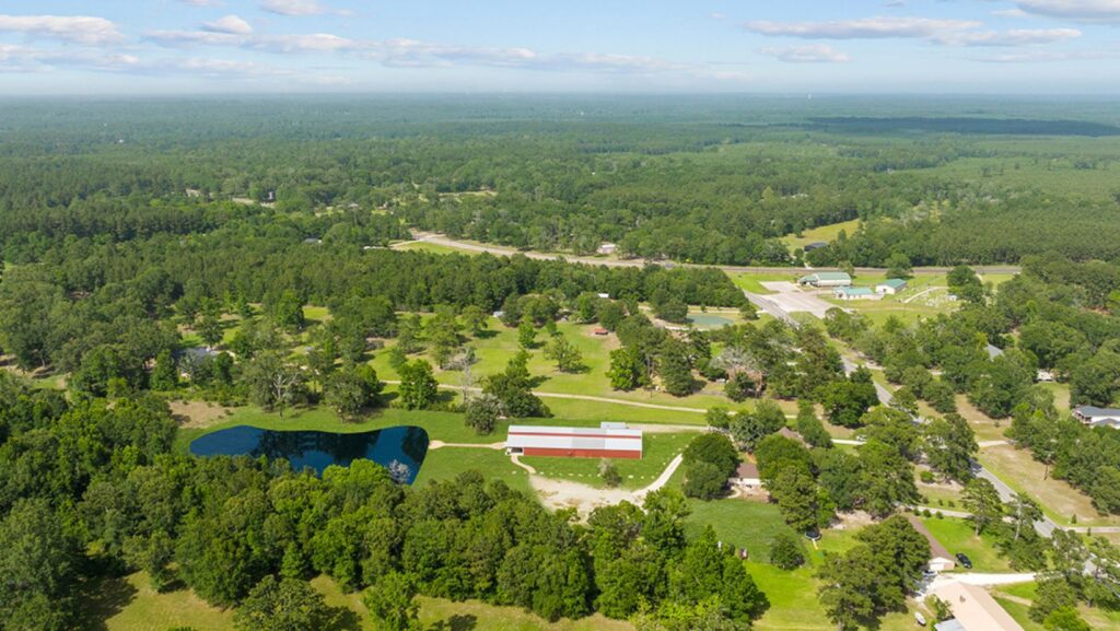 Wedding Venue For Sale Lufkin Texas, Texas Wedding Venue For Sale, Dallas Wedding Venue For Sale, Wedding Venue For Sale, Wedding Business For Sale, Wedding Real Estate, Commercial Property for sale, Real Estate, Income Property, wedding venue buyer, wedding venue seller