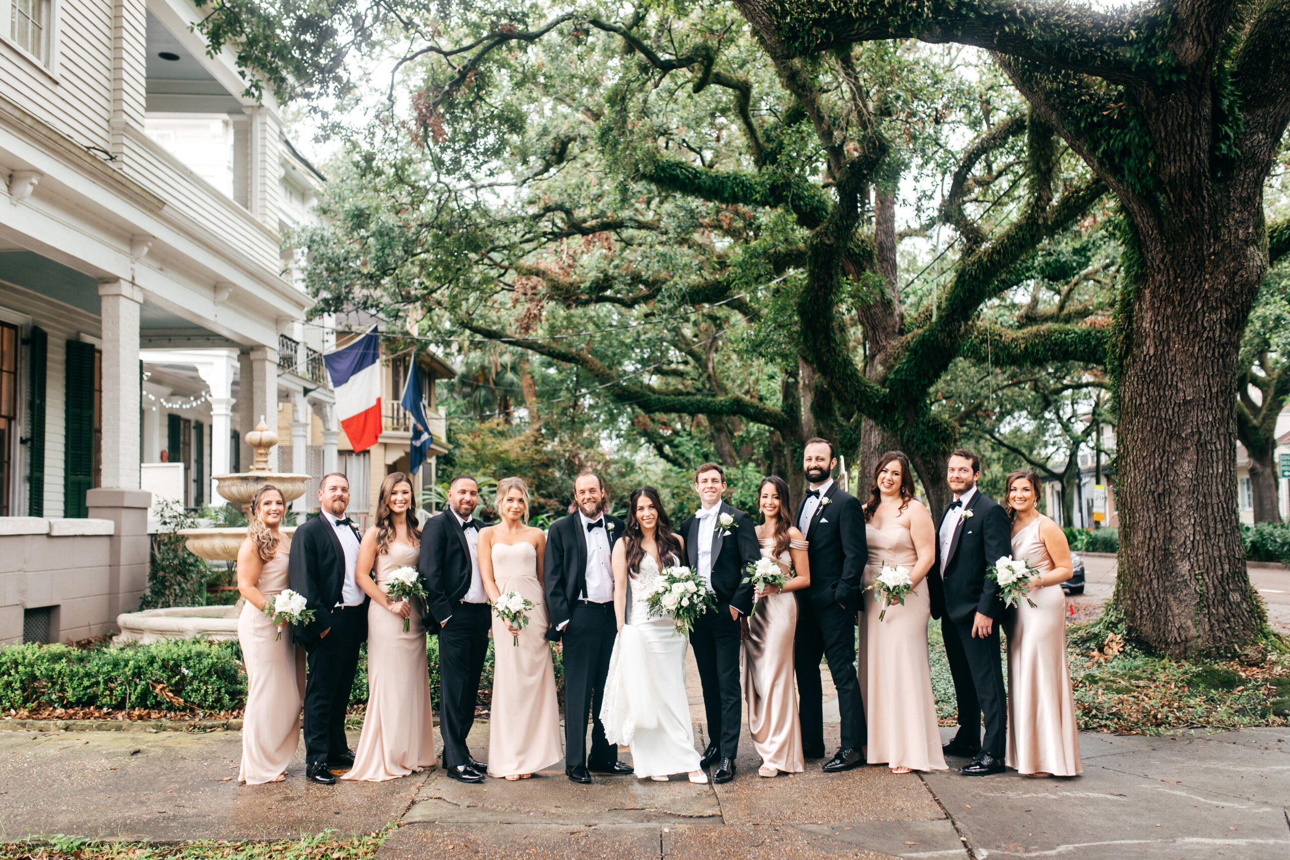 New Orleans wedding venue, weather in new orleans, best time to get married in new orleans.