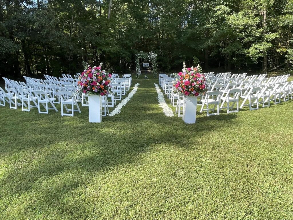 Richmond wedding venue, wedding venue rentals, backyard wedding, private wedding tent, wedding tent, wedding tables, chairs, decor, Fredericksburg Virginia, Virginia