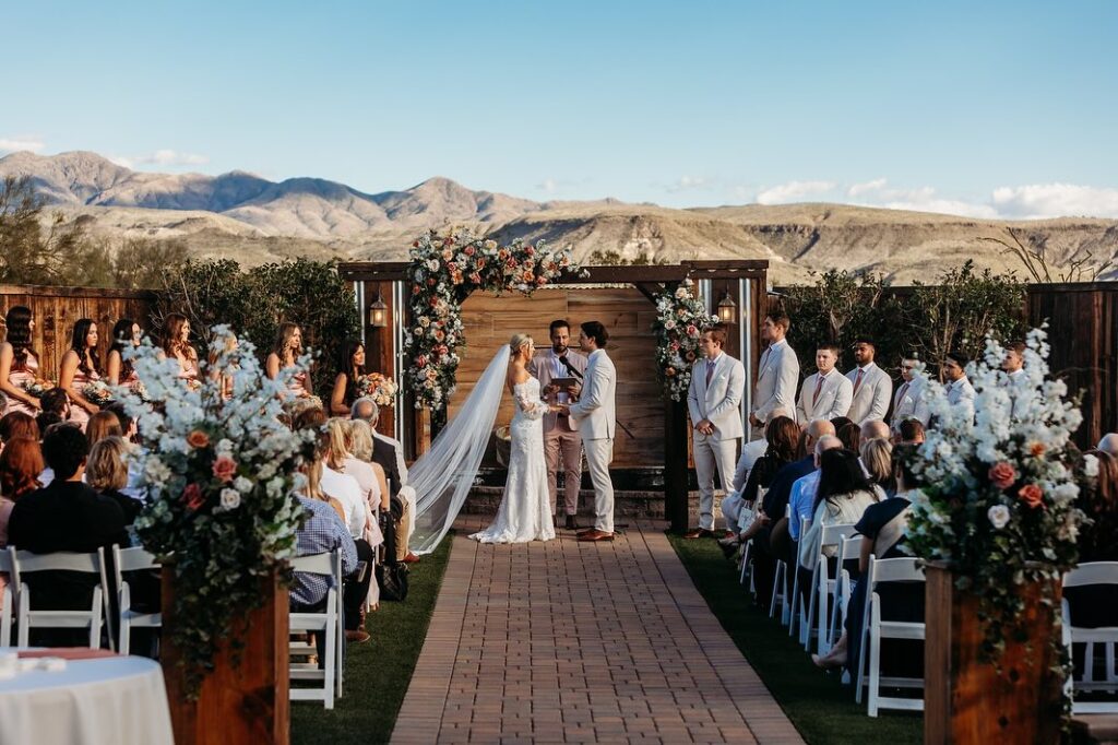 Phoenix wedding venue owner, wedding venue education, wedding venue mansion, desert wedding venue, wedding estate, luxury wedding venue, wedding venue, Arizona, Phoenix, locally owned wedding venue