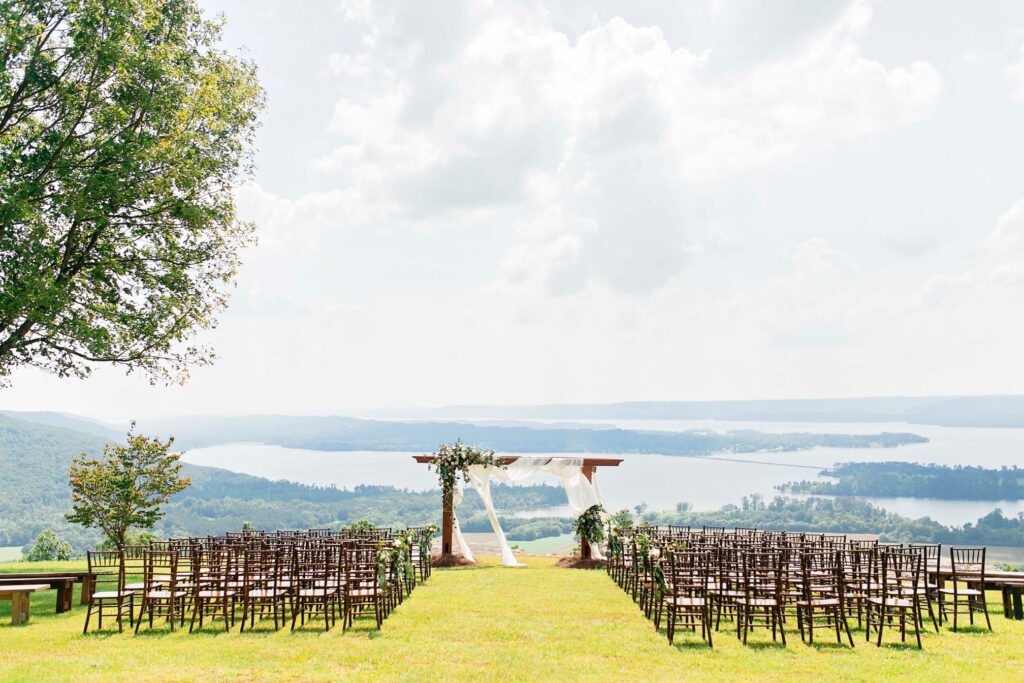 Wedding venue for sale, Alabama, Huntsville, Birmingham, Chattanooga, Atlanta, wedding venue seller, wedding venue overlooking Tennessee River, wedding venue river view, real estate seller, real estate buyer, income property, wedding real estate, wedding venue education