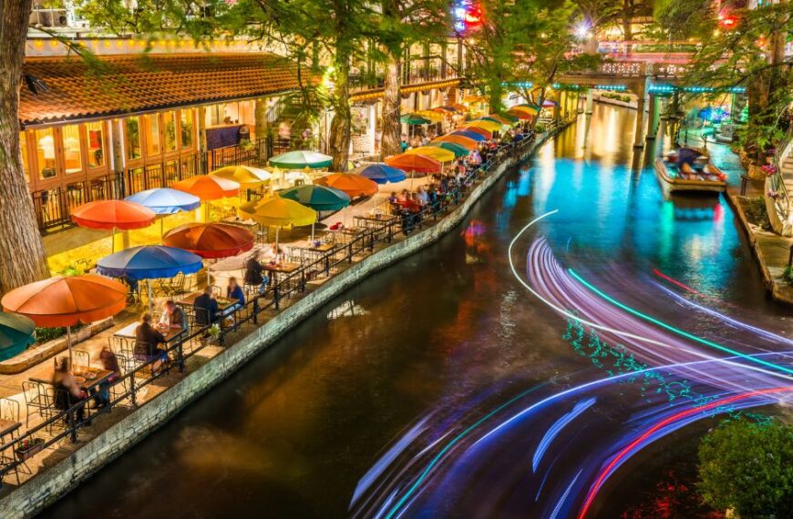 Wedding Venue Owners Working Vacation in San Antonio