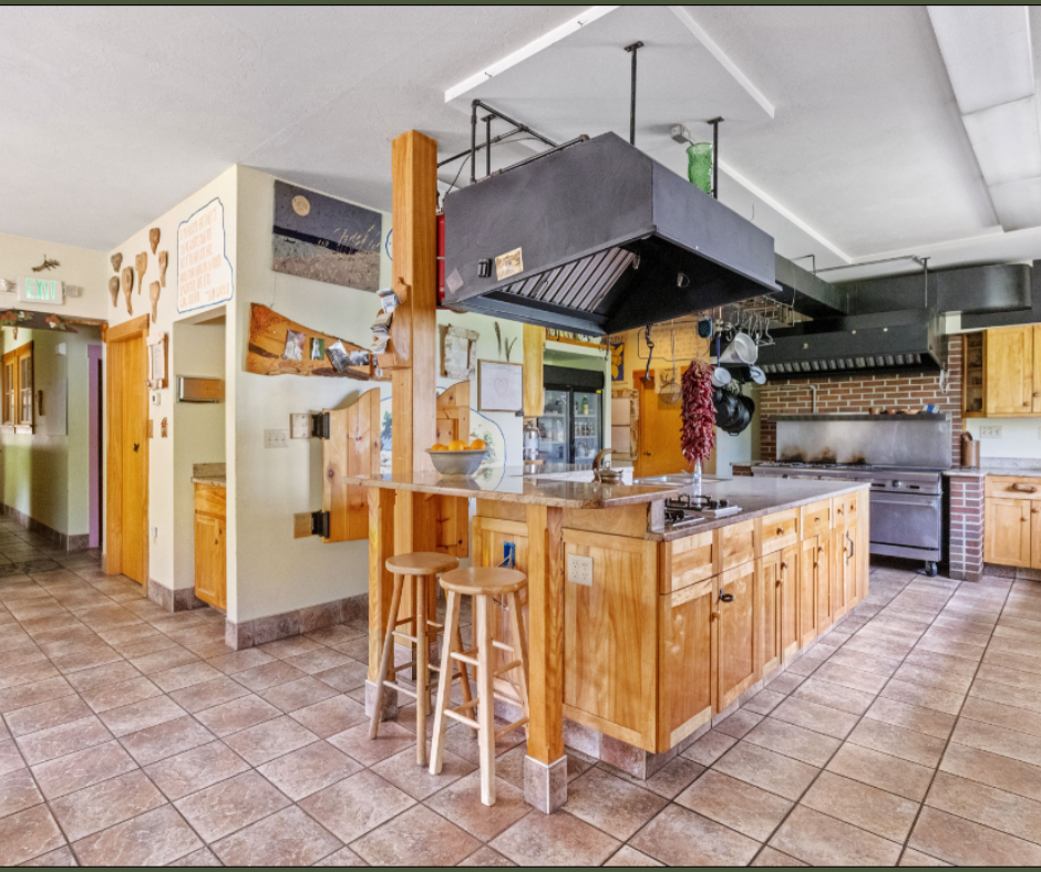 New Hampshire Wedding Venue For Sale