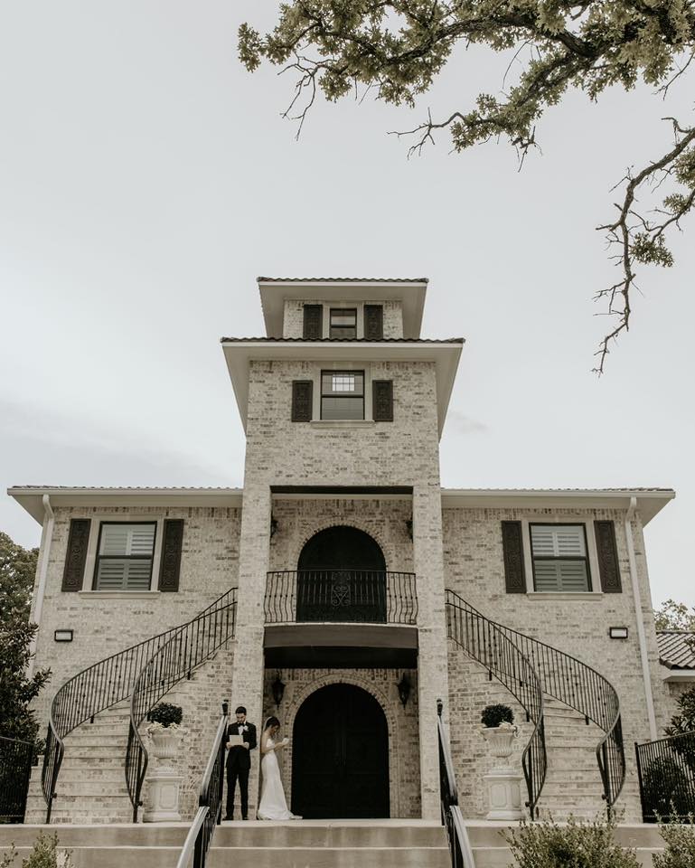 La Bella Luna wedding venue near Fort Worth Texas