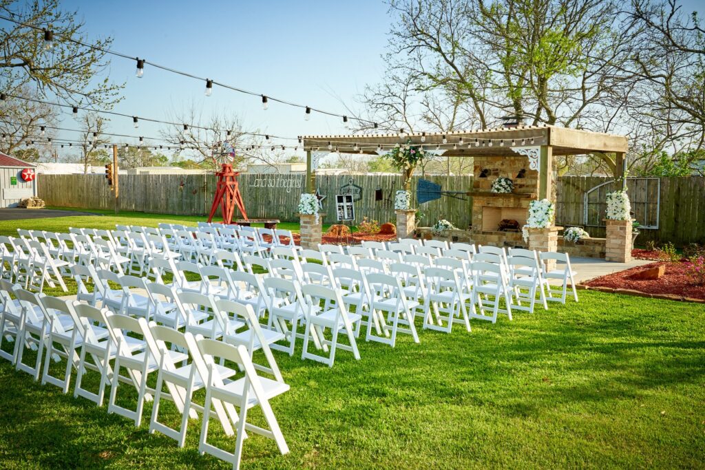 How To Plan A $5000 Wedding in Houston
