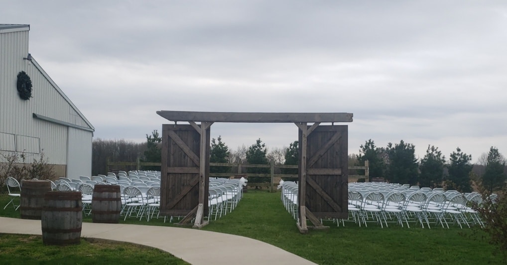 Wedding venue near me, Ever Green Ranch Kalamazoo Michigan 