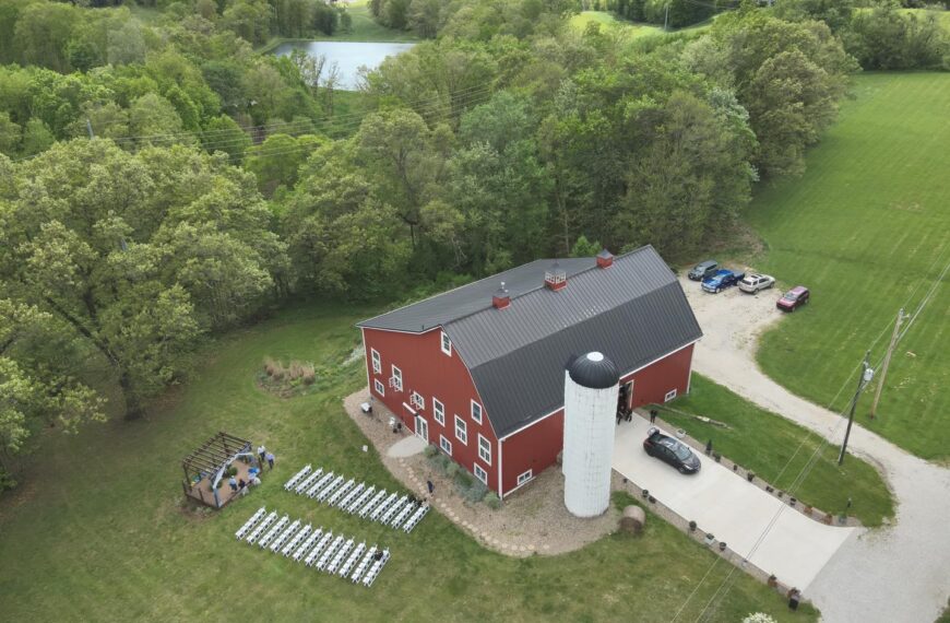 20 Romantic Outdoor Fall Activities in Northeast Ohio