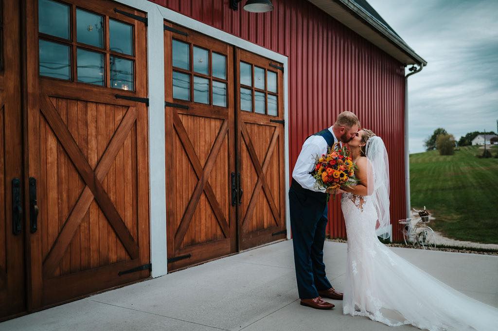 20 Romantic Outdoor Fall Activities in Northeast Ohio