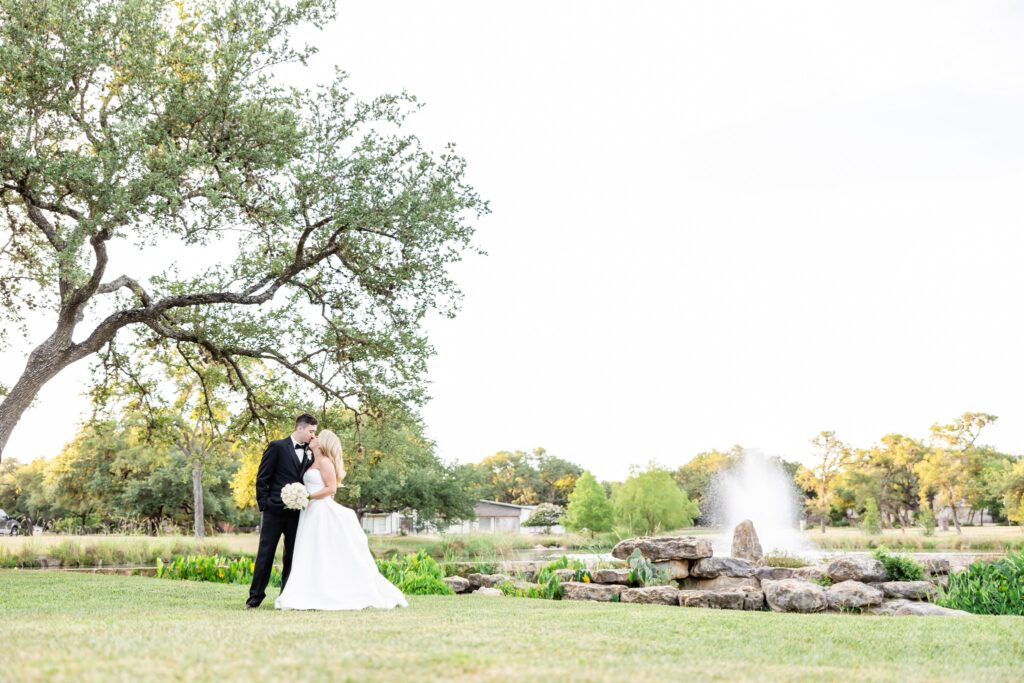 Bible Verses to Inspire Wedding Vows, Ceremony Script & Prayers