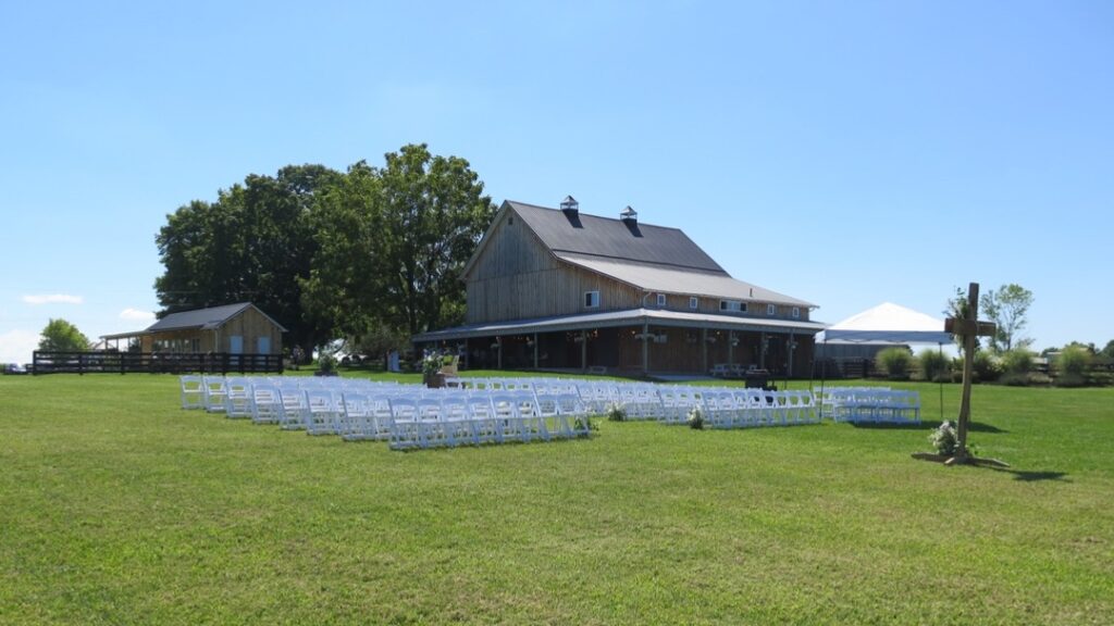 22 Acres Farm Is One of the Best Wedding Venues Near Columbus, Ohio