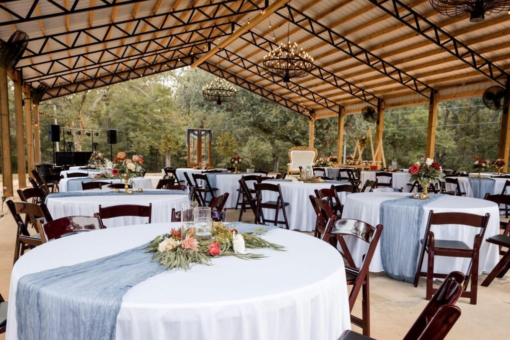 Chandelier Oaks wedding venue near Biloxi