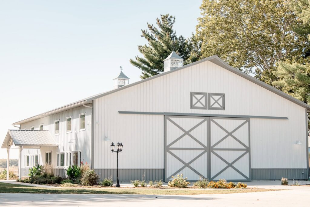 Historic attractions to visit in Springfield Illinois during your wedding weekend at Pole Barn Chic