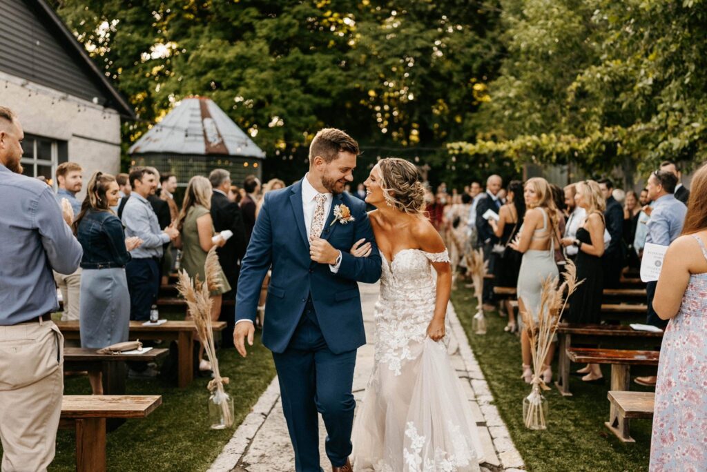 Ultimate Guide to Planning a Wedding in Richfield, Wisconsin
