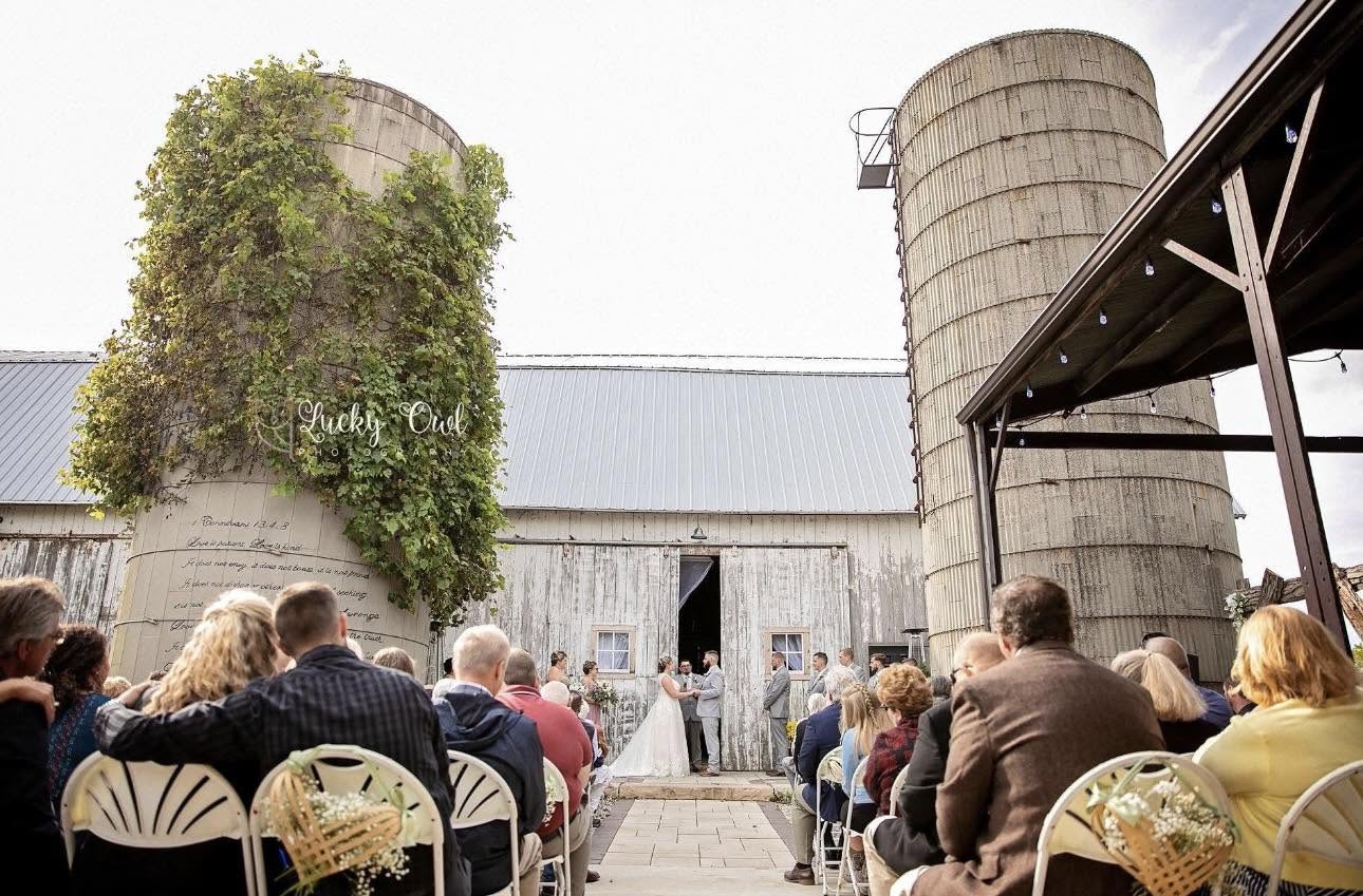 Where to find Irish Hills Wedding Barn Irish Chapel Google Reviews