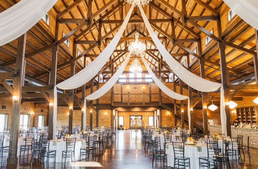 Hanover Reserve wedding venue in Hamilton Ohio near Cincinnati