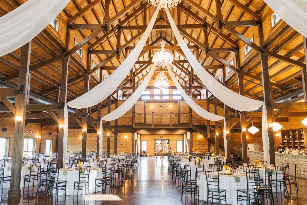 Hanover Reserve wedding venue in Hamilton Ohio near Cincinnati