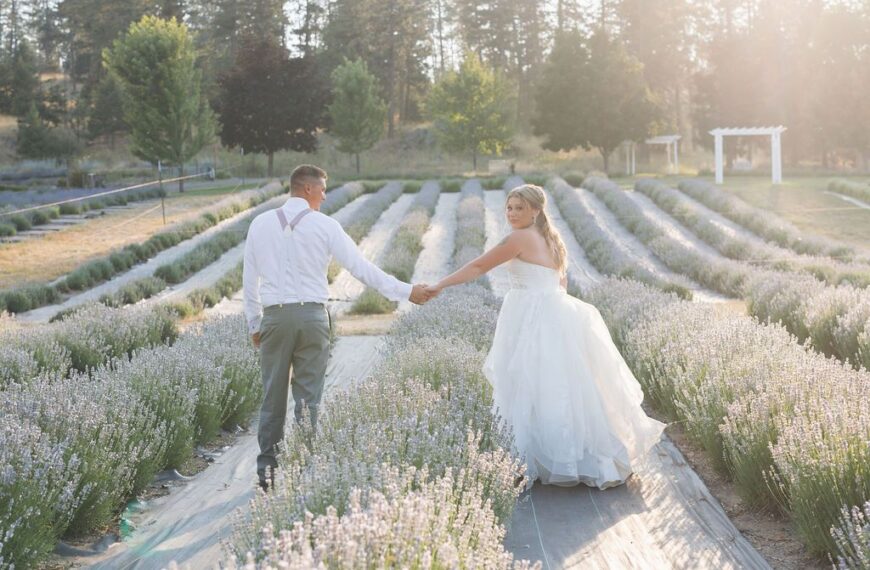 Lavender Manor Spokane Wedding Guides