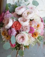 Kio Creations
http://www.kiokreations.com/ Chicago Wedding Flowers