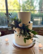 Late Night Baker
www.facebook.com/latenightbakerga Atlanta Wedding Cake