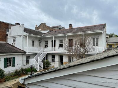 The Beauregard-Keyes House
www.bkhouse.org French Quarter Wedding Venue