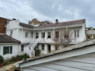 The Beauregard-Keyes House
www.bkhouse.org French Quarter Wedding Venue