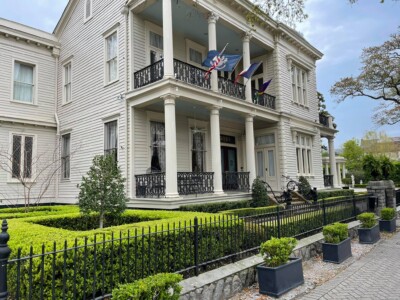 Wedding Venue Owners Working Vacation, New Orleans French Quarter Wedding Venue