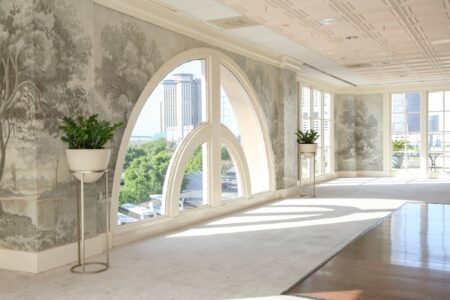 The Riverview Room
https://www.riverviewroom.com/weddings/ French Quarter Wedding Venue