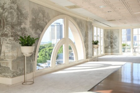 The Riverview Room
https://www.riverviewroom.com/weddings/ French Quarter Wedding Venue