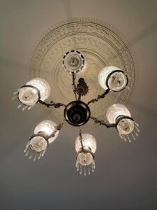 The Beauregard-Keyes House
www.bkhouse.org French Quarter Wedding Venue